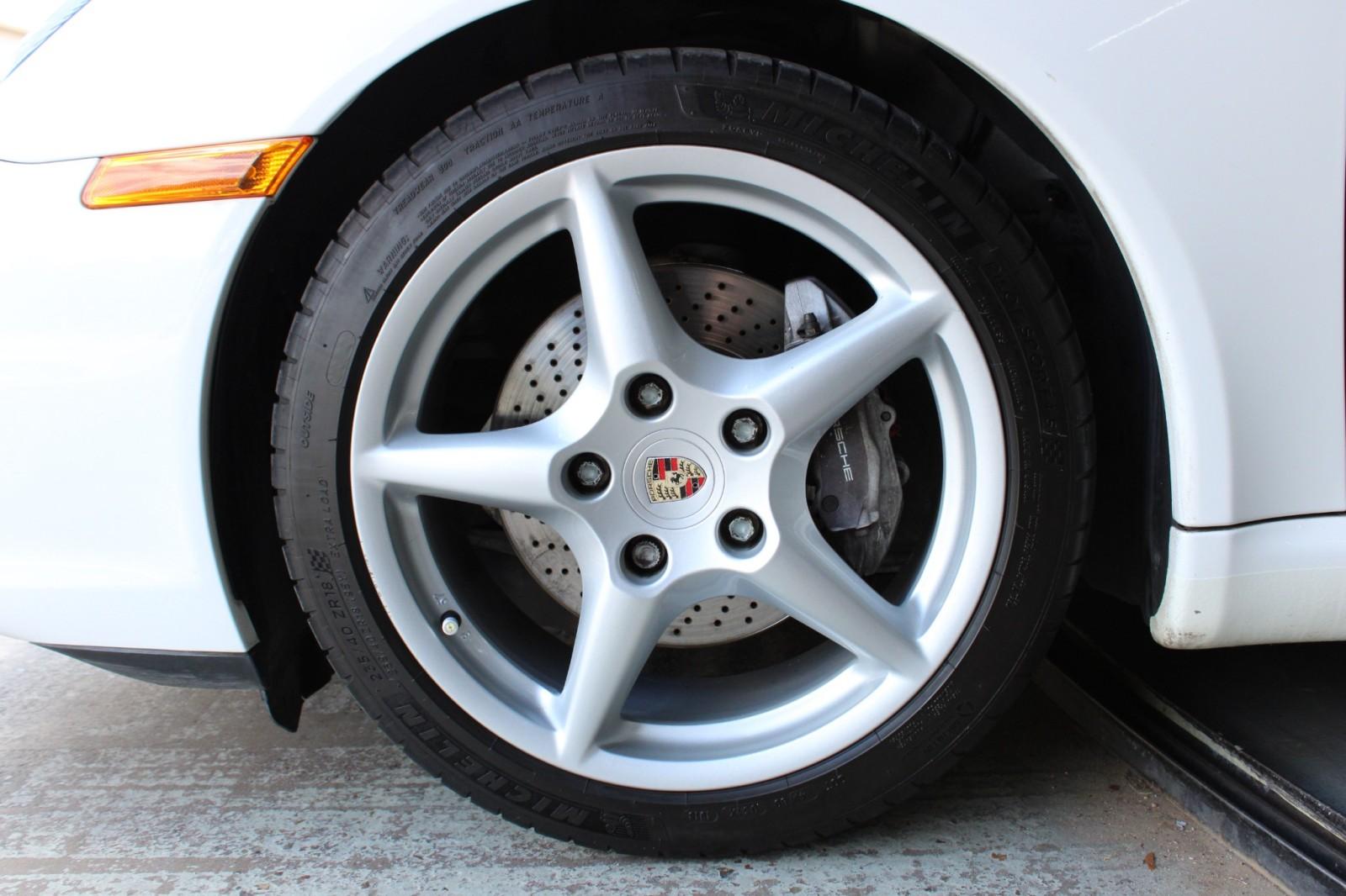 2006 Porsche 911 4S photo 26