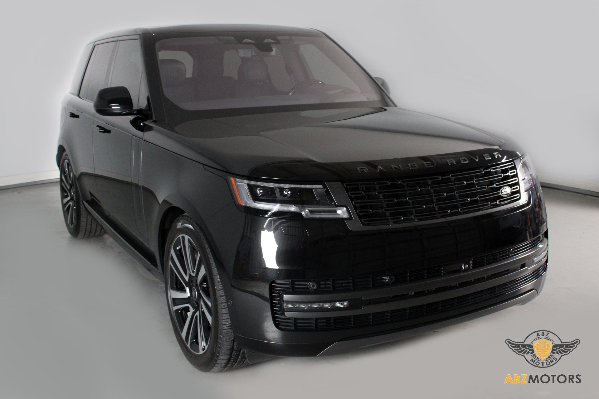 Used 2023 Land Rover Range Rover P530 SE SWB For Sale (Sold