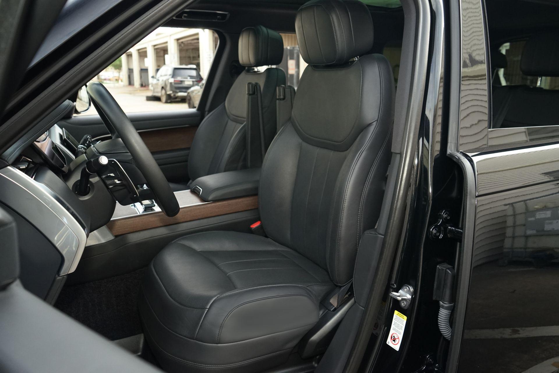 2023 Land Rover Range Rover SE - Photo 9