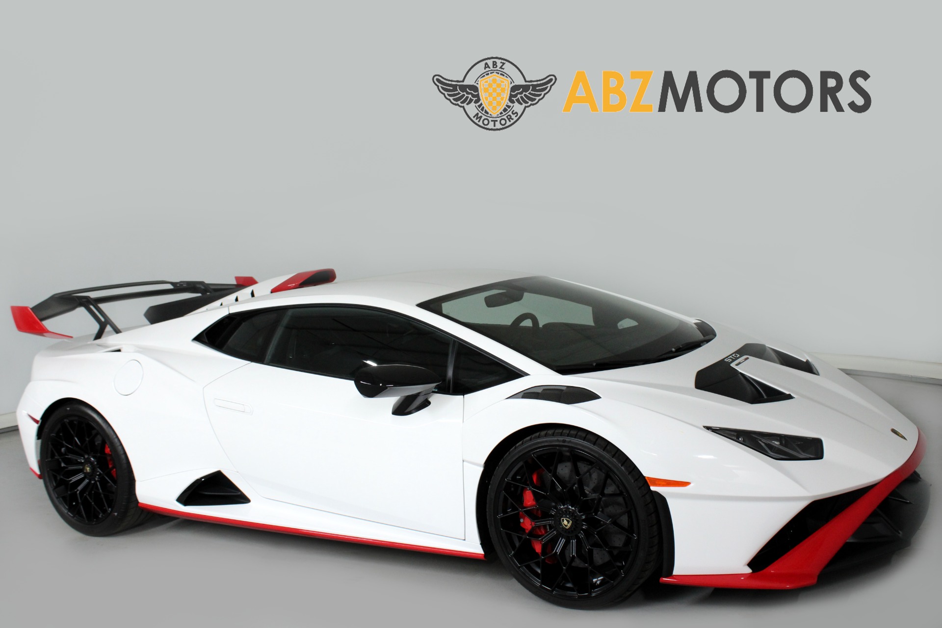 2024 LAMBORGHINI HURACAN STO visual data 8