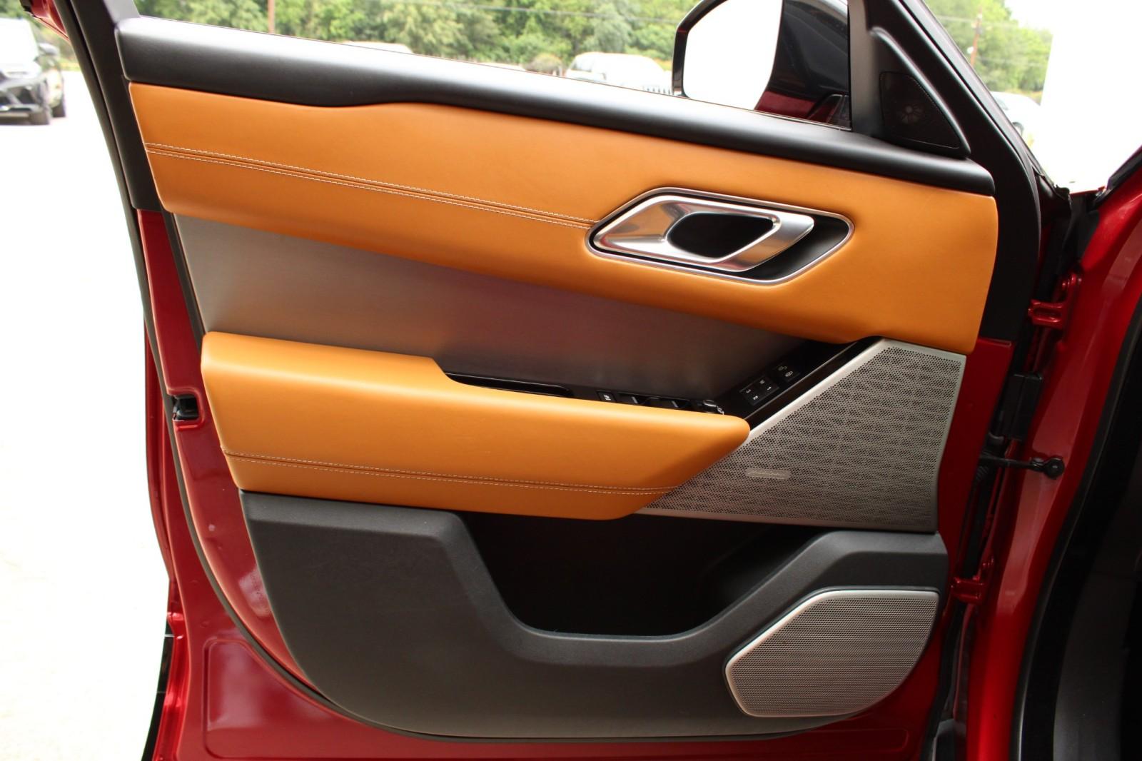 Left Side Door Kit | LAND ROVER VELAR FIRST EDITION 2018 Left Side Door Kit | LAND ROVER VELAR FIRST EDITION 2018