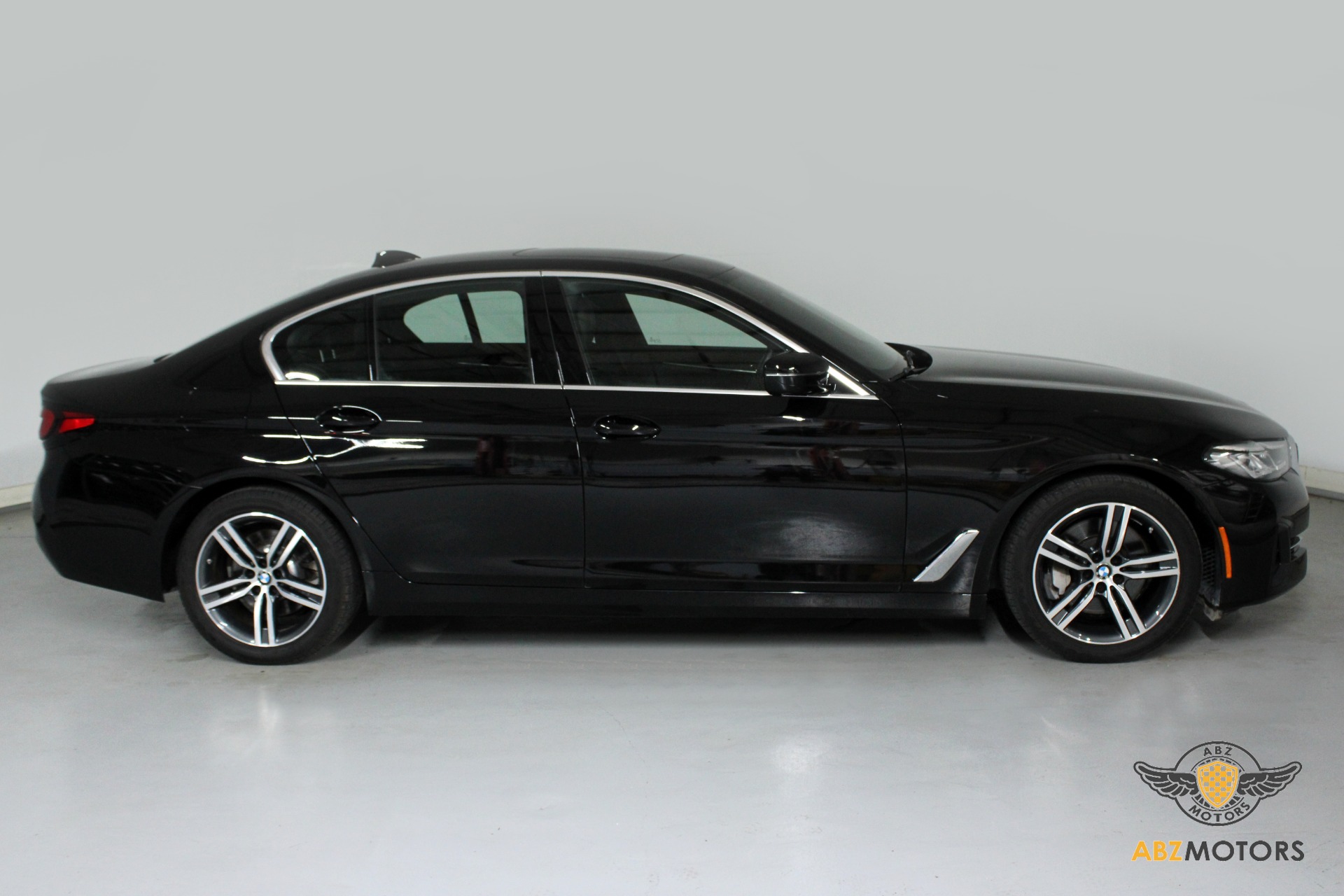Used 2021 BMW 5 Series 530i xDrive For Sale (Sold) | Autobyzack