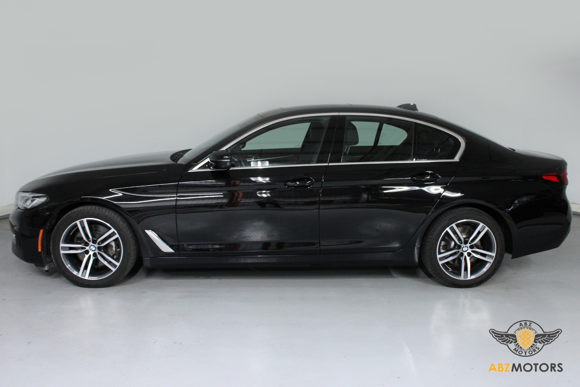 Used 2021 BMW 5 Series 530i xDrive For Sale (Sold) | Autobyzack