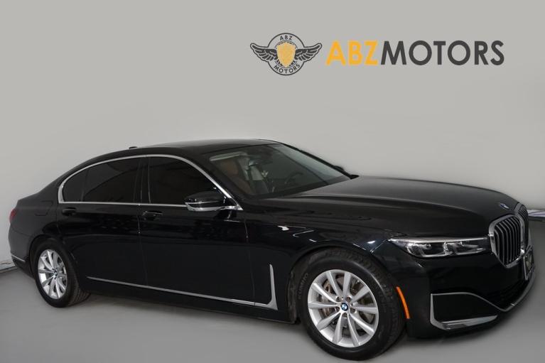 2021 BMW 7 Series 740i's photo