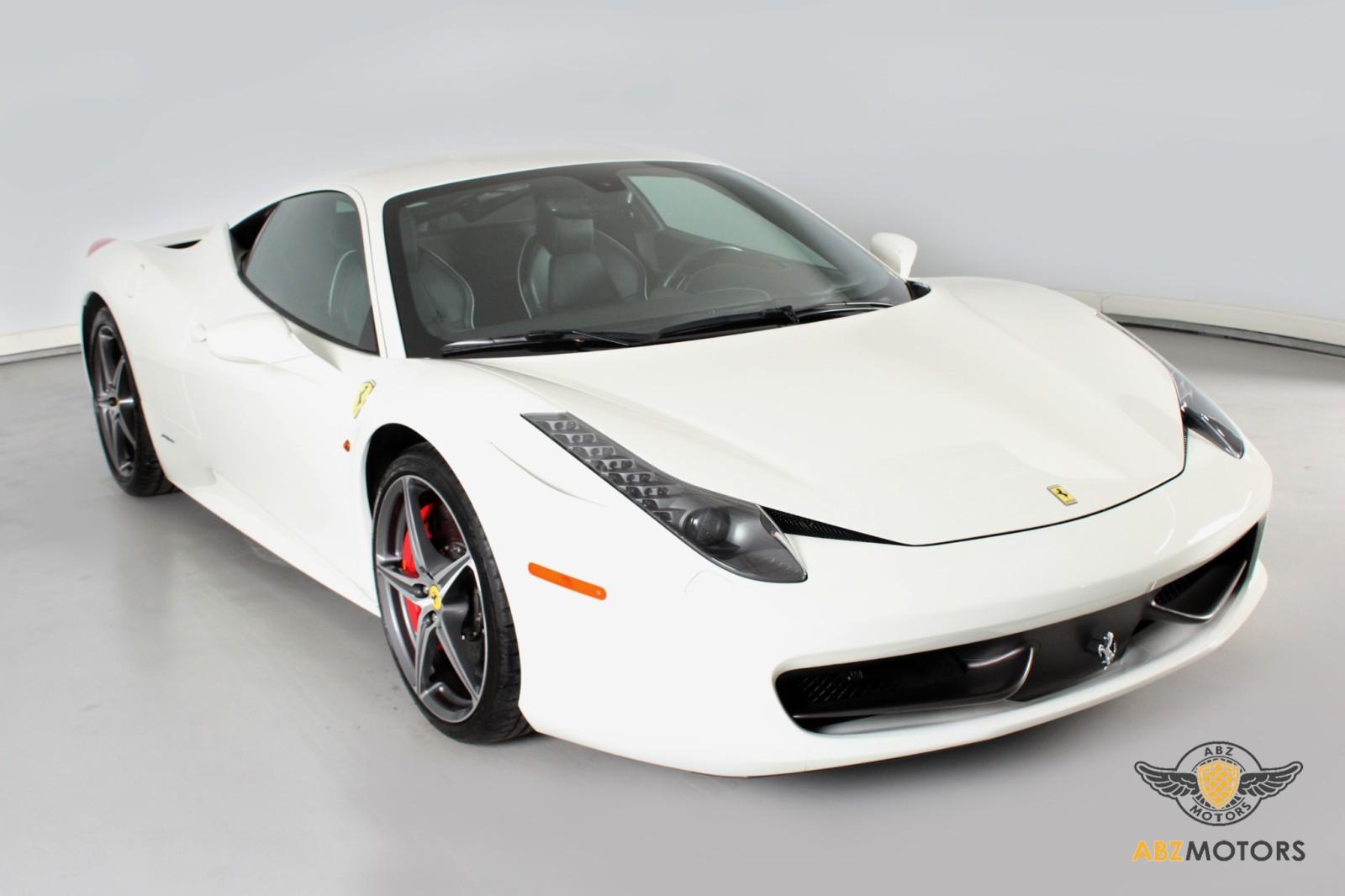 2012 Ferrari 458 Italia Base photo 2