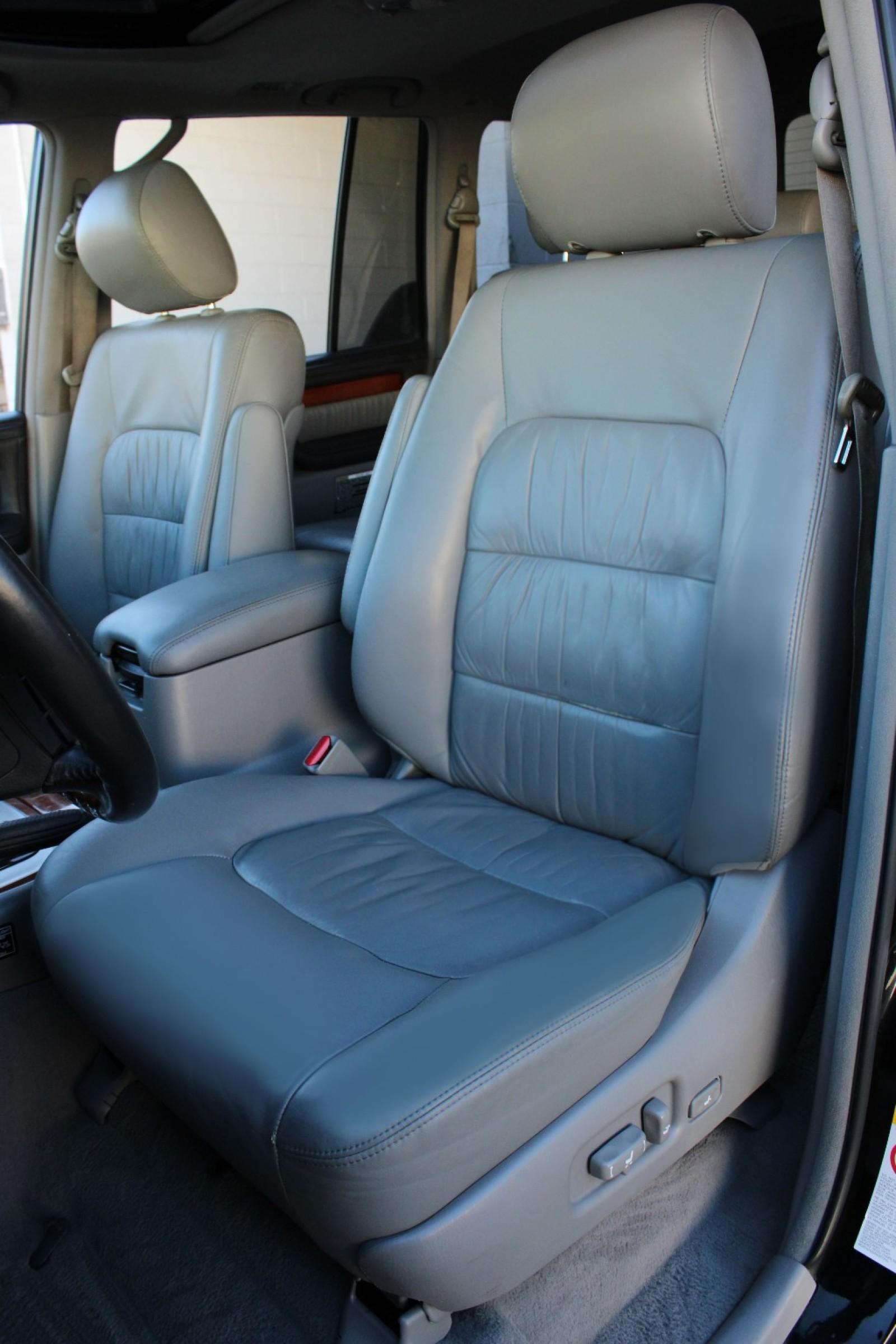Used 2006 Lexus LX 470 For Sale (Sold) | Autobyzack Inc Stock