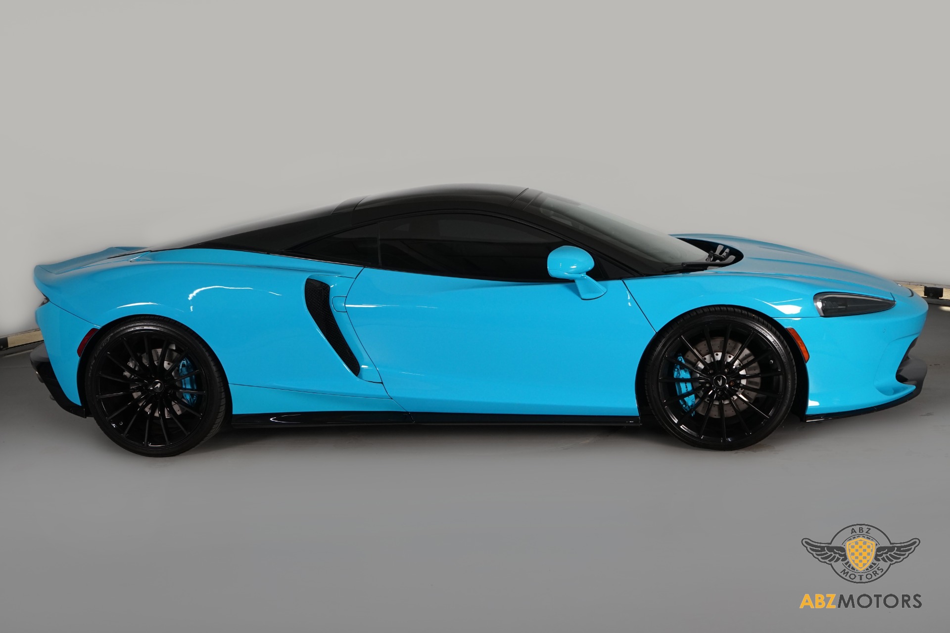 Modèle Réduit McLaren 765 LT Bleu Turquoise 1/43 Par Solido - Neuf, édition 2020