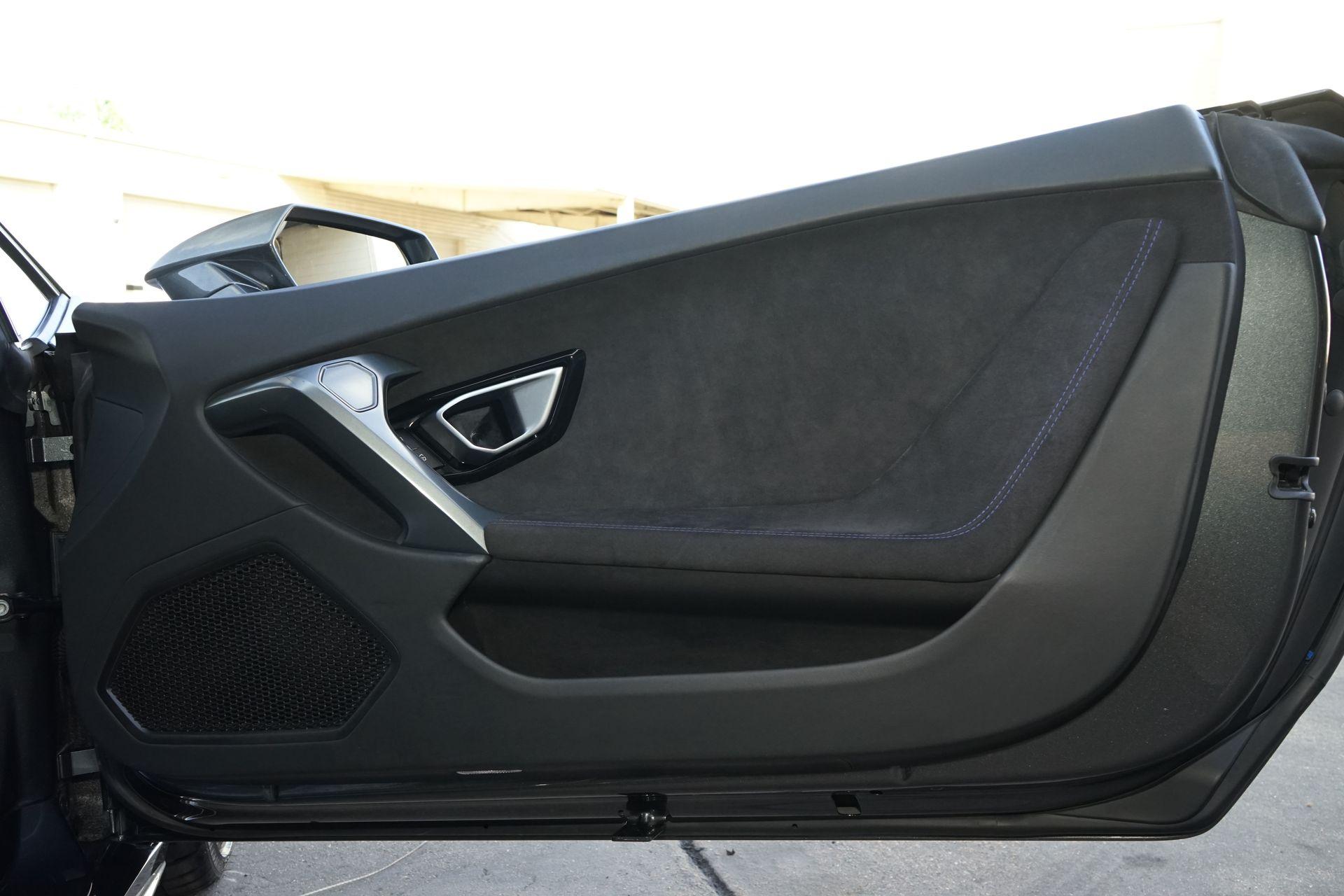 2018 Lamborghini Huracan Base - Photo 15