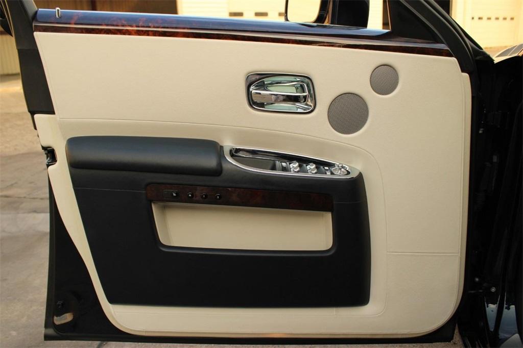 2011 Rolls Royce Ghost RR4 photo 24