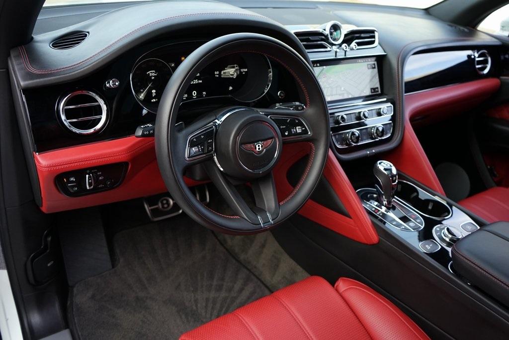 Used 2022 Bentley Bentayga V8 For Sale (Sold) | Autobyzack Inc