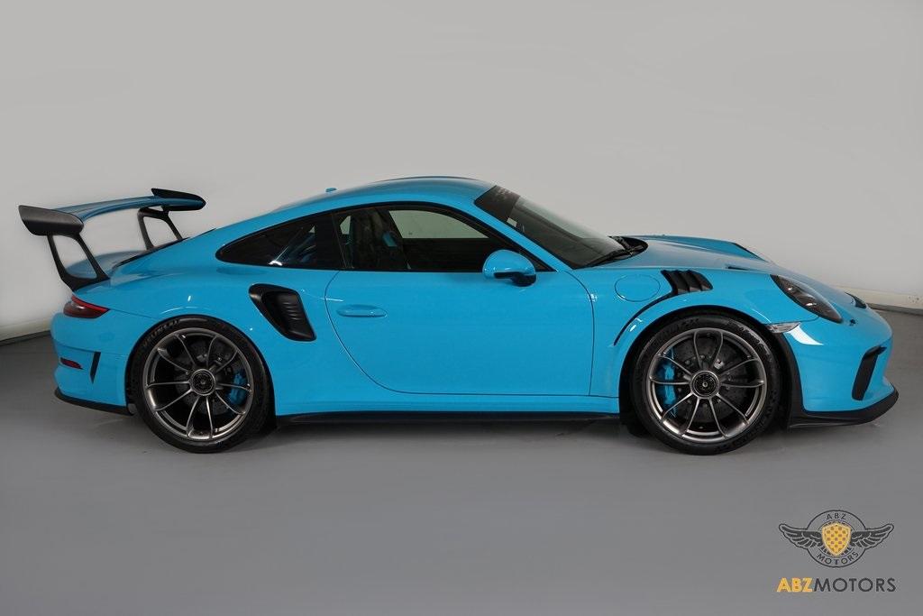 リバティウォーク　メタリックブルー Porsche 991.2 Turbo S 2018 - elferspot.com - Marketplace for
