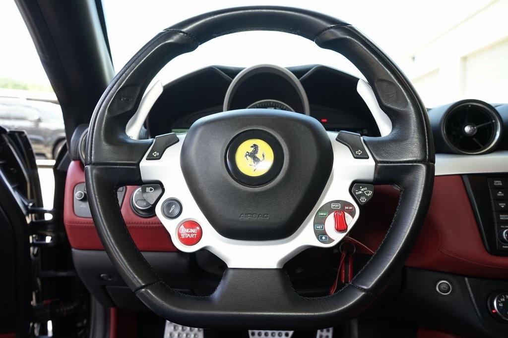 2012 Ferrari FF Base photo 12