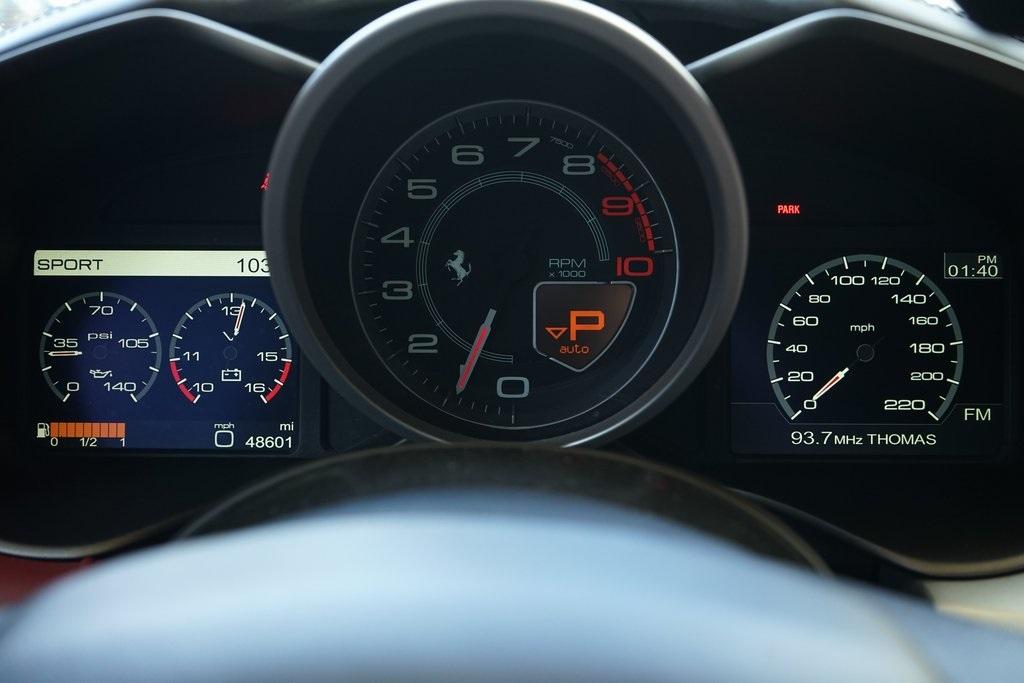 2012 Ferrari FF Base photo 13