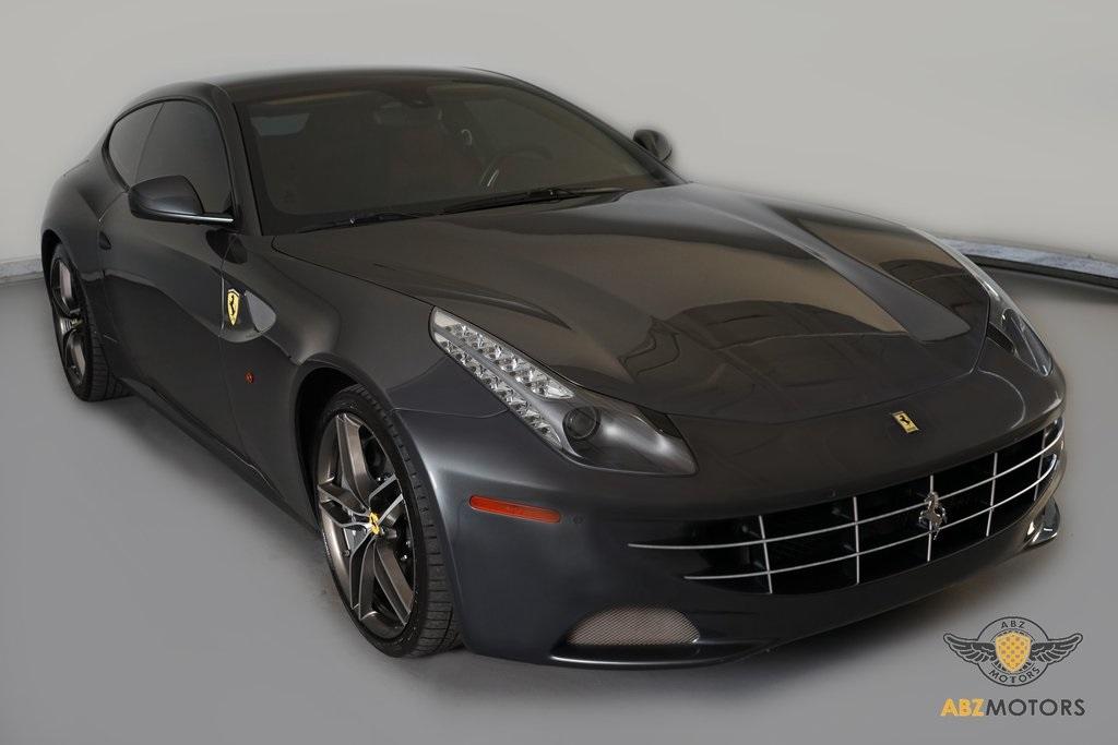 2012 Ferrari FF Base photo 2