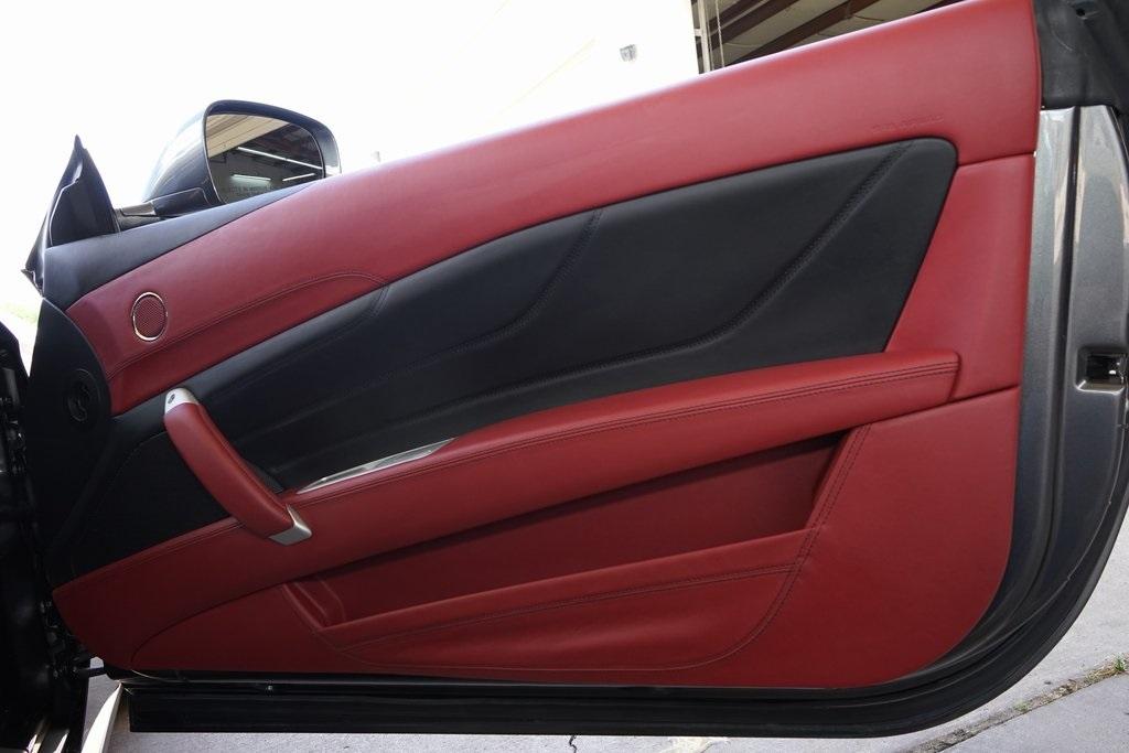 2012 Ferrari FF Base photo 21