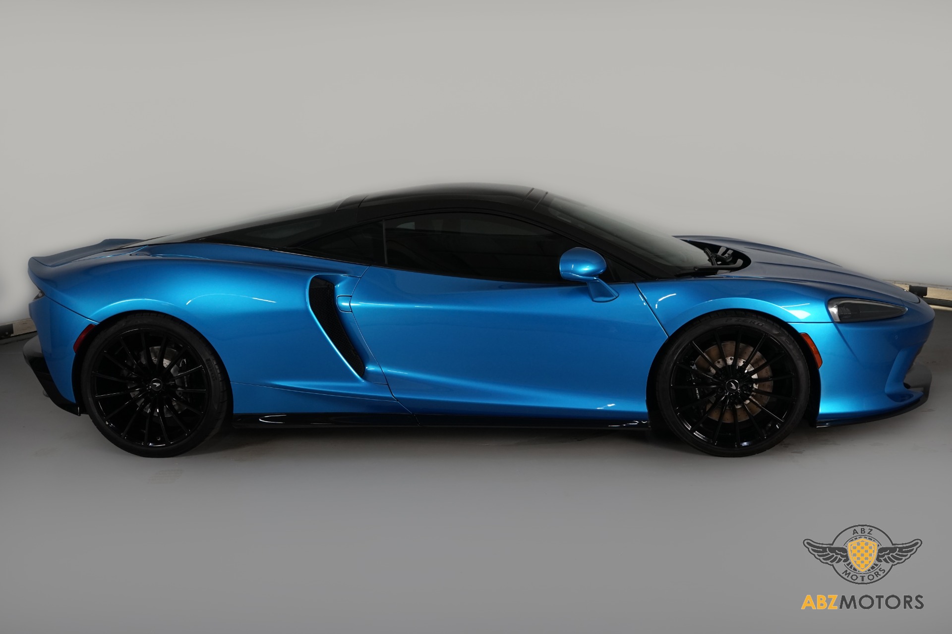 Used 2020 McLaren GT Base For Sale (Sold) | Autobyzack Inc Stock