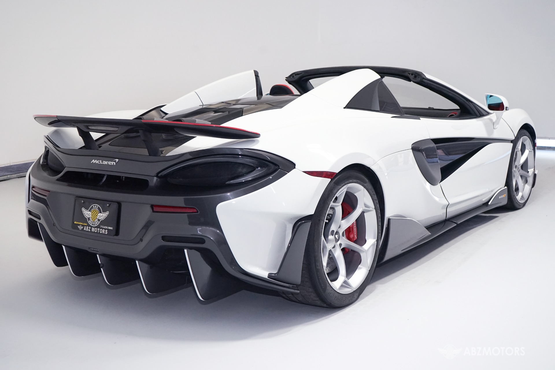 Used 2020 McLaren 600LT Base For Sale (Sold) | Autobyzack Inc