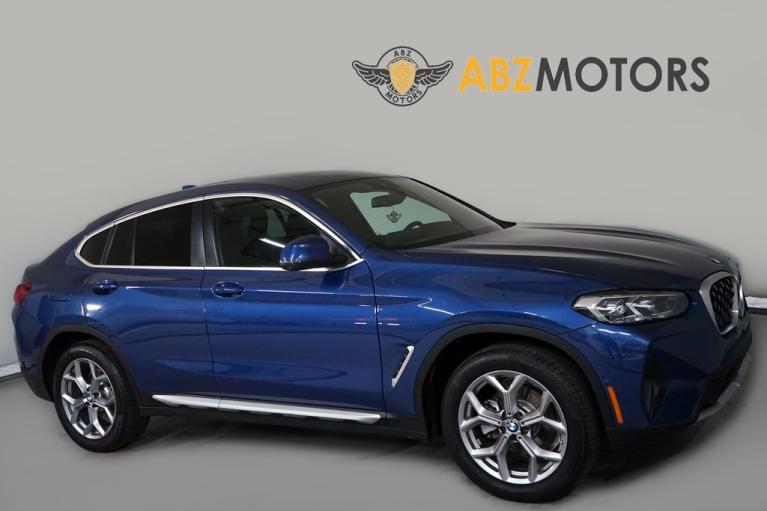 2024 BMW X4 30i's photo