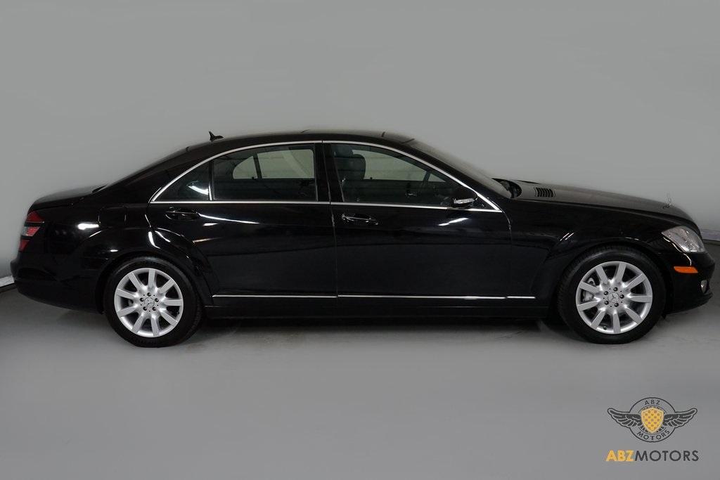 2007 Mercedes Benz S 550 photo 2