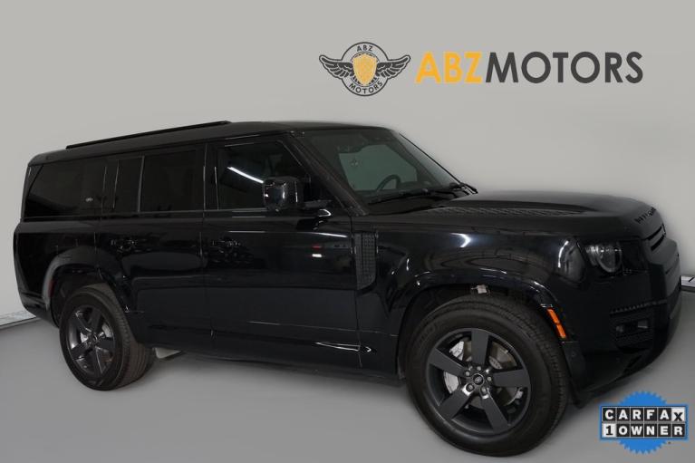 2023 Land Rover Defender X-Dynamic SE