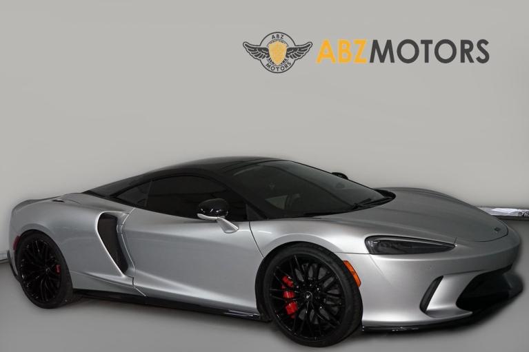 2022 McLaren GT Base