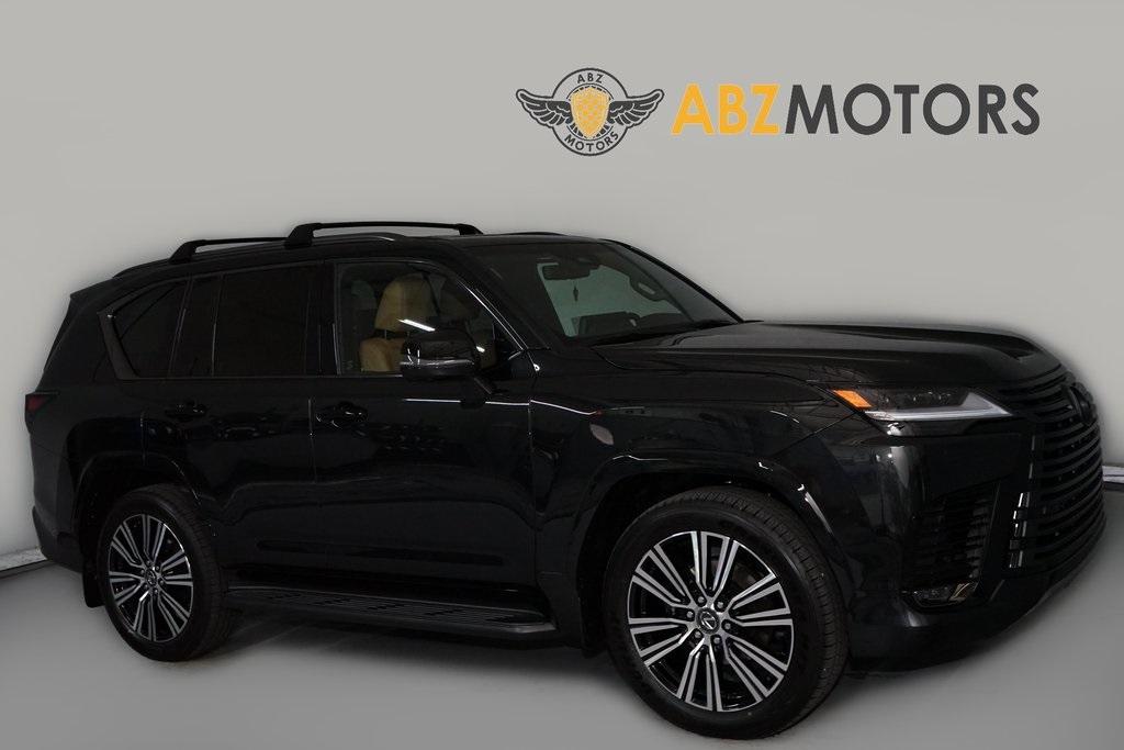 Used-2025-Lexus-LX-600-Luxury-