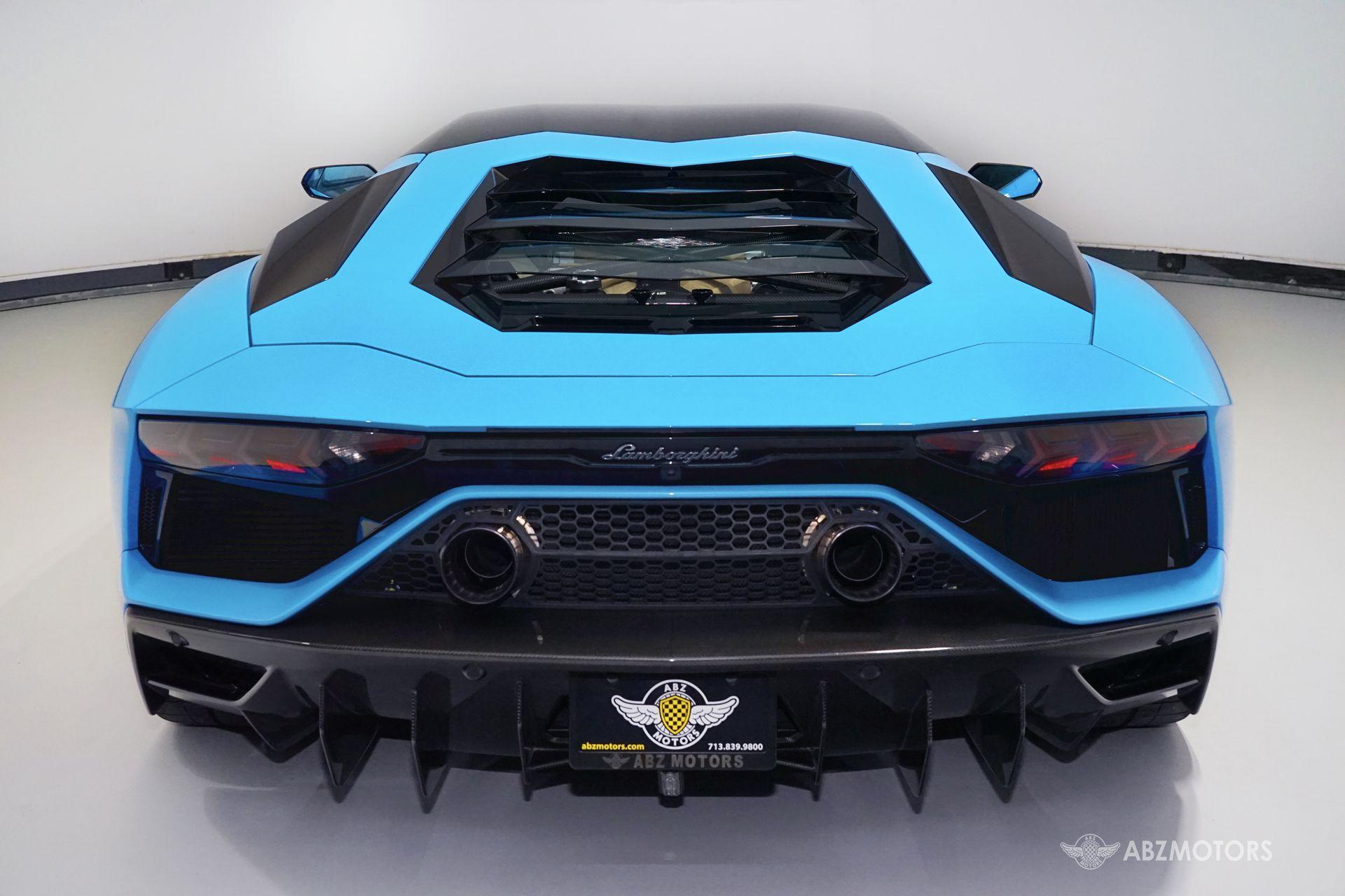 最終価格LBLamborghini Aventador Light Blue Used 2022 Lamborghini Aventador LP 780-4 Ultimae Roadster w/ $90K