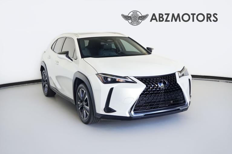 2025 Lexus UX Hybrid